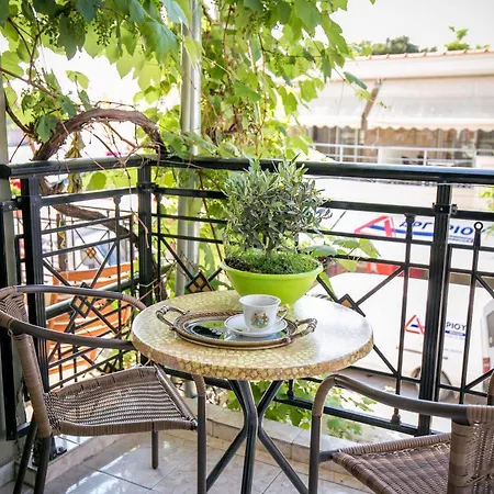 Lina Apartments *